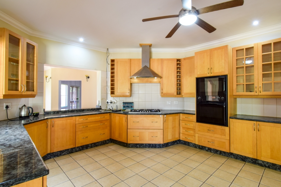 6 Bedroom Property for Sale in Olympus AH Gauteng