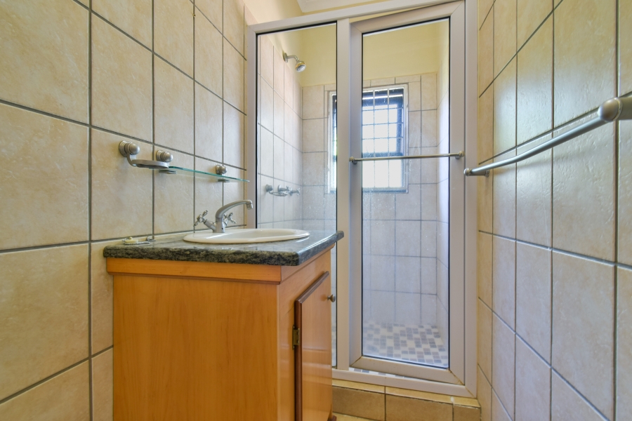 6 Bedroom Property for Sale in Olympus AH Gauteng