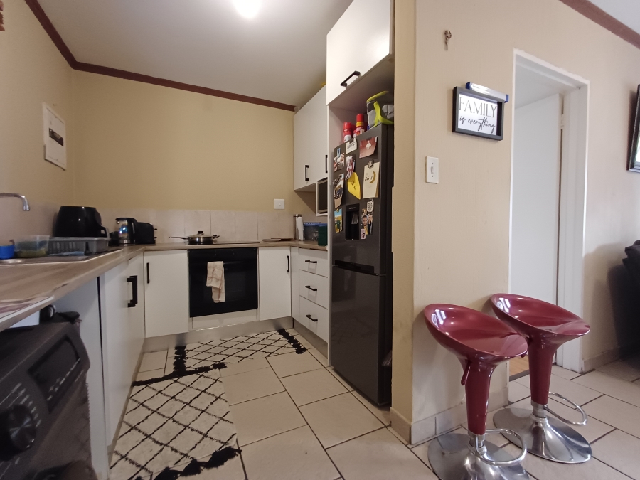 To Let 1 Bedroom Property for Rent in Paulshof Gauteng