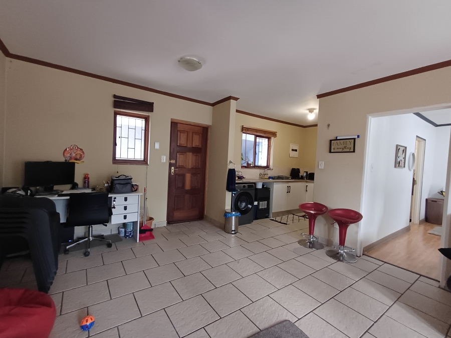 To Let 1 Bedroom Property for Rent in Paulshof Gauteng