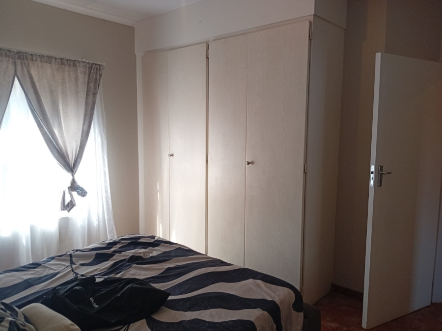 To Let 2 Bedroom Property for Rent in Olympus AH Gauteng