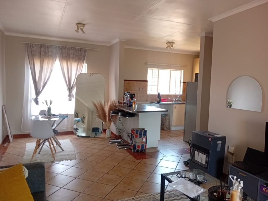 To Let 2 Bedroom Property for Rent in Olympus AH Gauteng