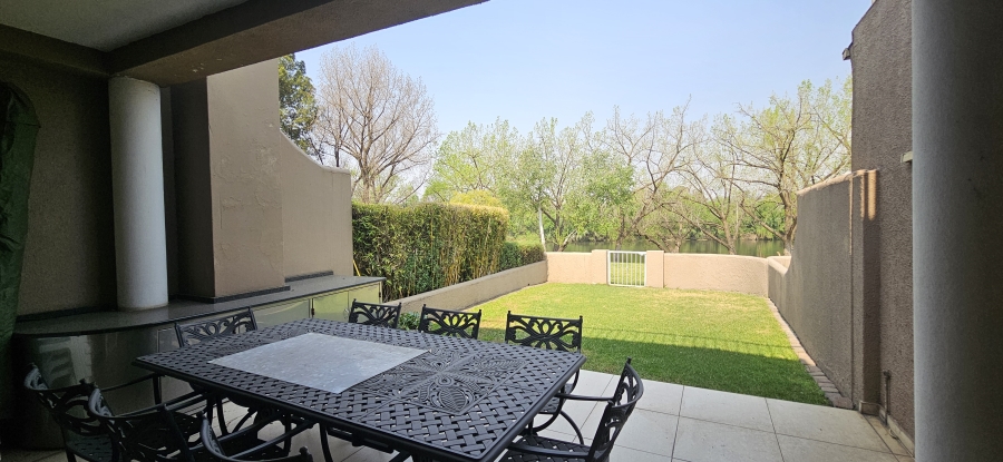 3 Bedroom Property for Sale in Peacehaven Gauteng