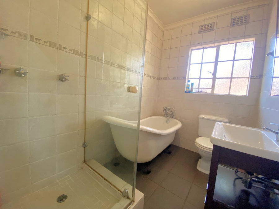 3 Bedroom Property for Sale in Johannesburg North Gauteng