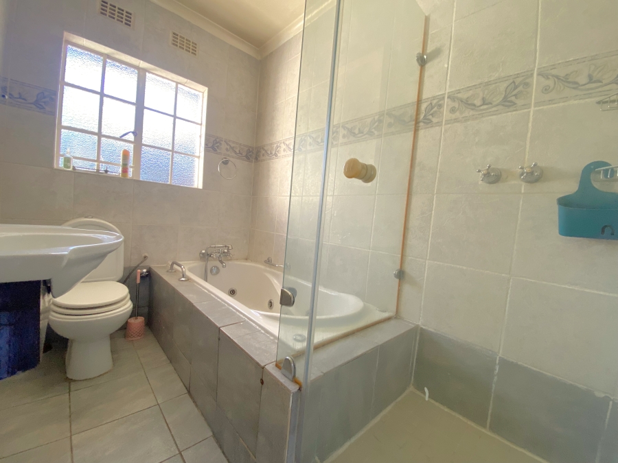 3 Bedroom Property for Sale in Johannesburg North Gauteng