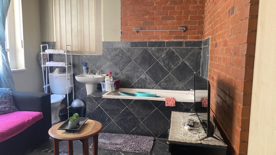 2 Bedroom Property for Sale in Marshalltown Gauteng