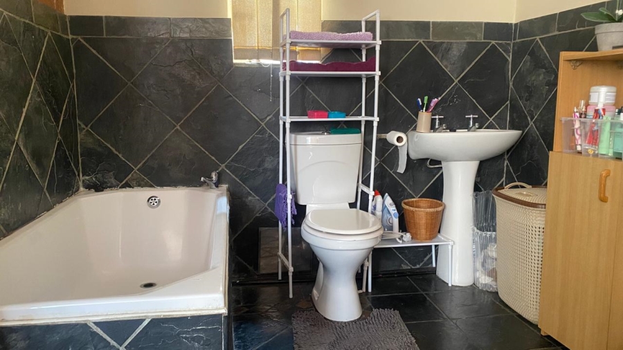 2 Bedroom Property for Sale in Marshalltown Gauteng