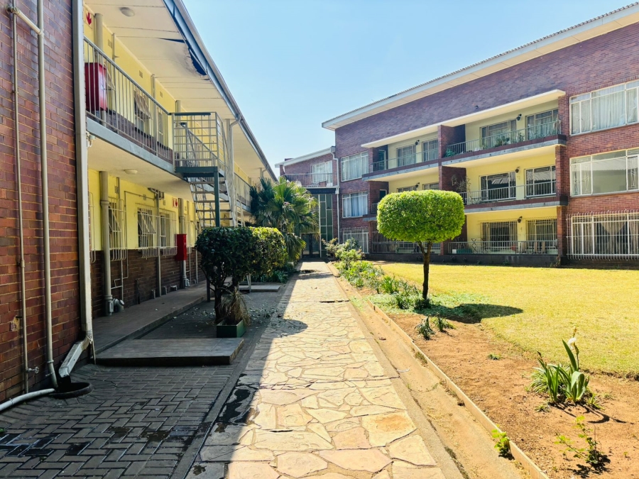 2 Bedroom Property for Sale in Benoni Central Gauteng