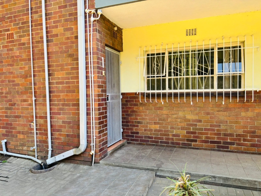 2 Bedroom Property for Sale in Benoni Central Gauteng
