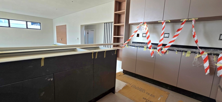 4 Bedroom Property for Sale in Fountainbrook Estate Gauteng