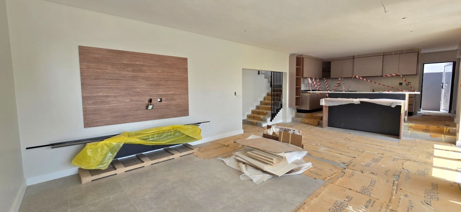 4 Bedroom Property for Sale in Fountainbrook Estate Gauteng