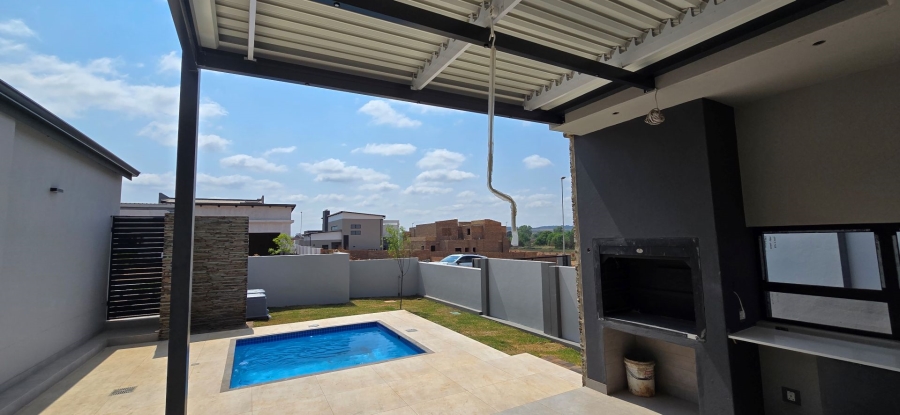 4 Bedroom Property for Sale in Fountainbrook Estate Gauteng