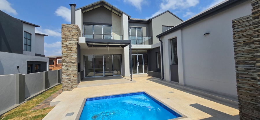 4 Bedroom Property for Sale in Fountainbrook Estate Gauteng