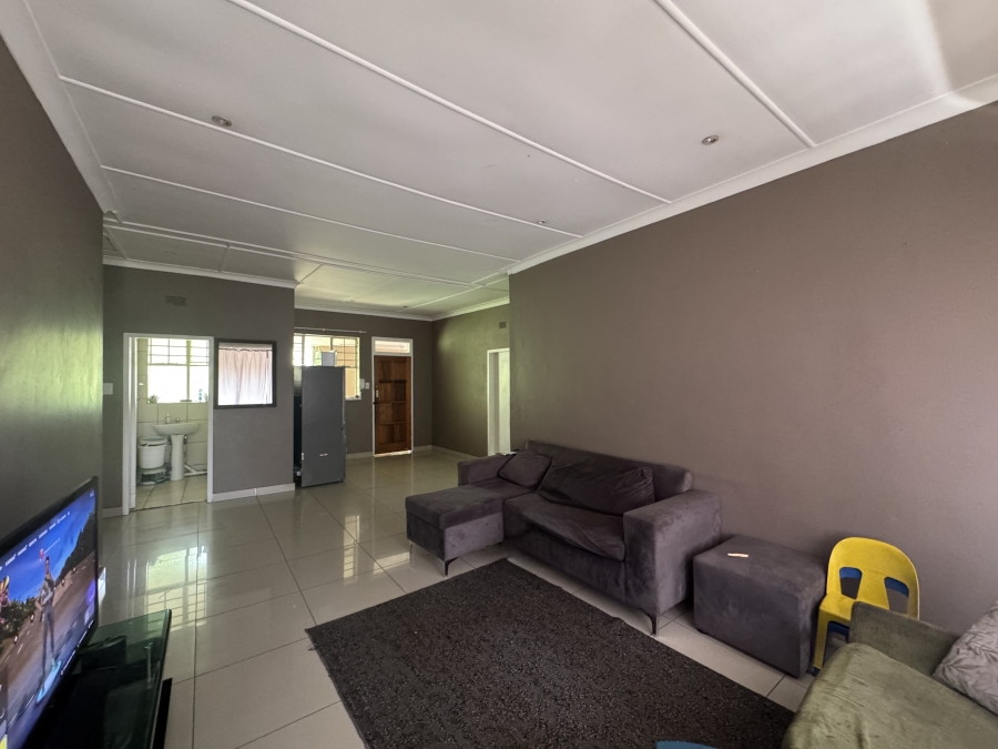3 Bedroom Property for Sale in Savoy Estate Gauteng