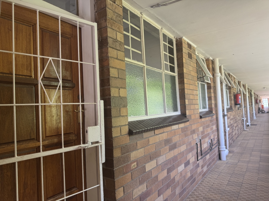 3 Bedroom Property for Sale in Savoy Estate Gauteng