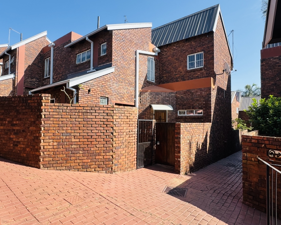 2 Bedroom Property for Sale in Moreleta Park Gauteng