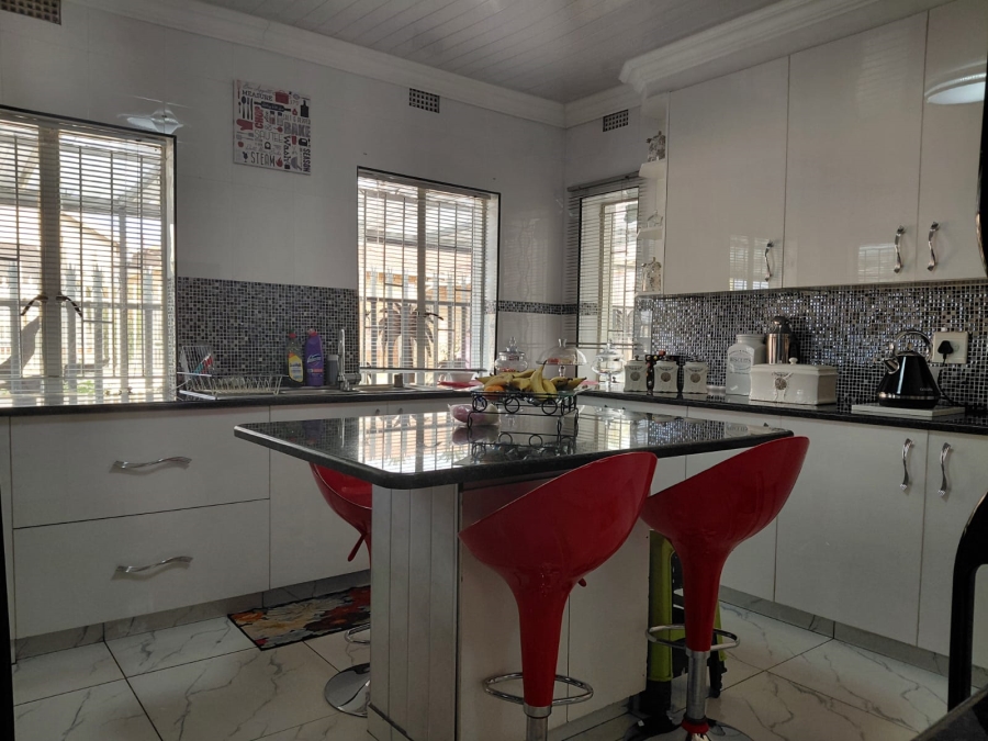 3 Bedroom Property for Sale in Actonville Gauteng