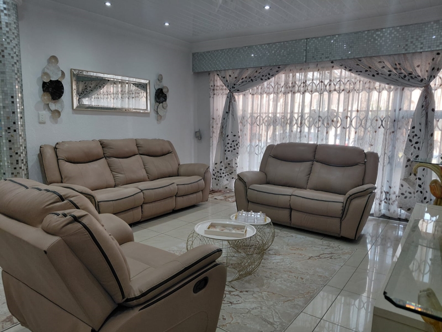 3 Bedroom Property for Sale in Actonville Gauteng