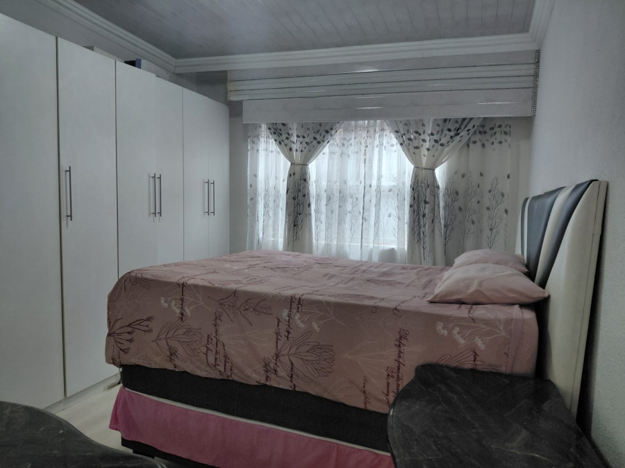 3 Bedroom Property for Sale in Actonville Gauteng