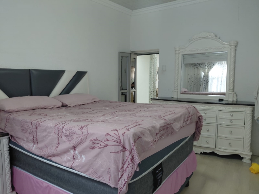 3 Bedroom Property for Sale in Actonville Gauteng