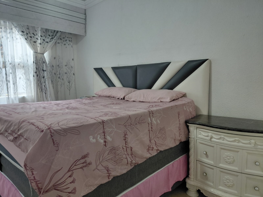 3 Bedroom Property for Sale in Actonville Gauteng