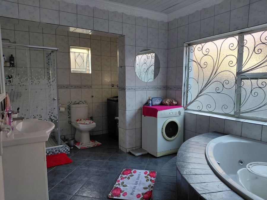 3 Bedroom Property for Sale in Actonville Gauteng