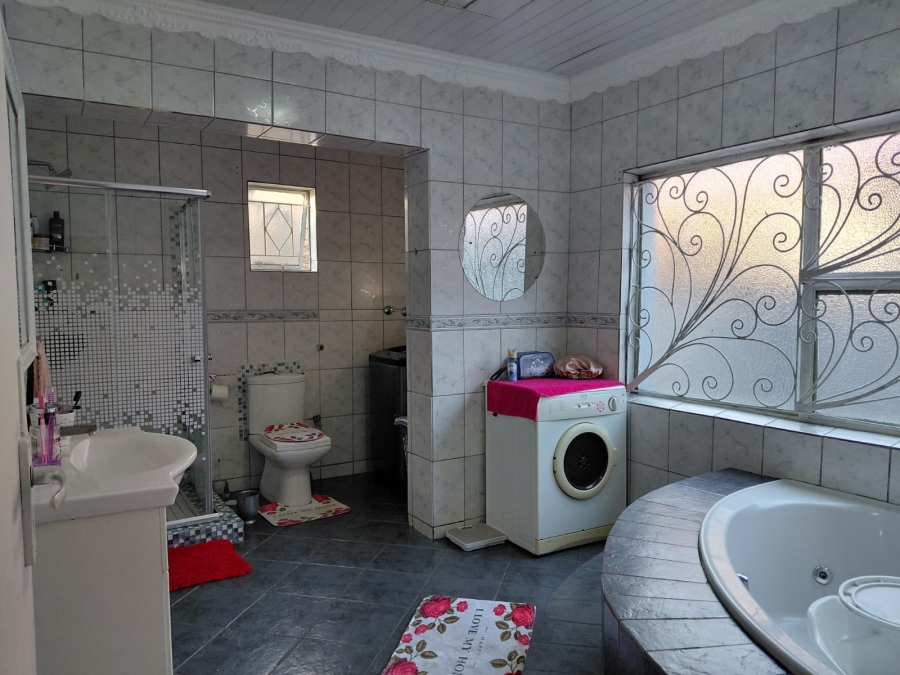 3 Bedroom Property for Sale in Actonville Gauteng