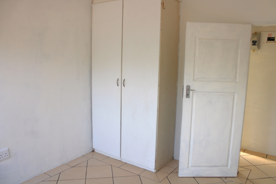 1 Bedroom Property for Sale in Krugersdorp Gauteng