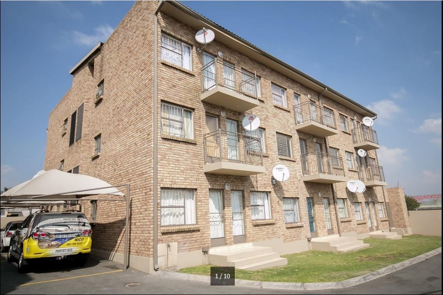 1 Bedroom Property for Sale in Krugersdorp Gauteng