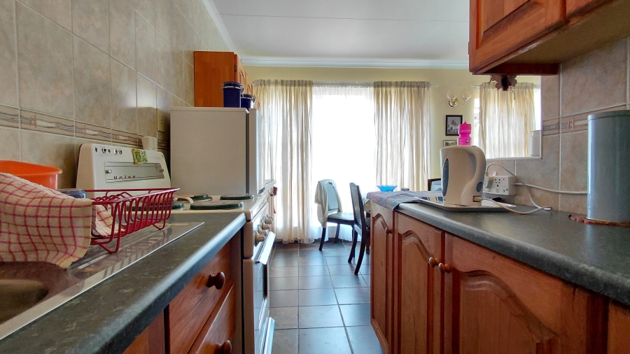 3 Bedroom Property for Sale in Ravenswood Gauteng