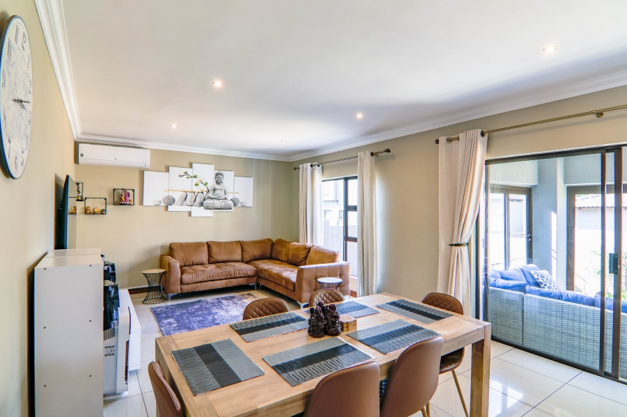 3 Bedroom Property for Sale in Thatchfield Estate Gauteng