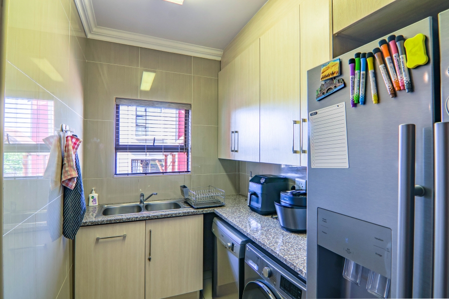 3 Bedroom Property for Sale in Thatchfield Estate Gauteng