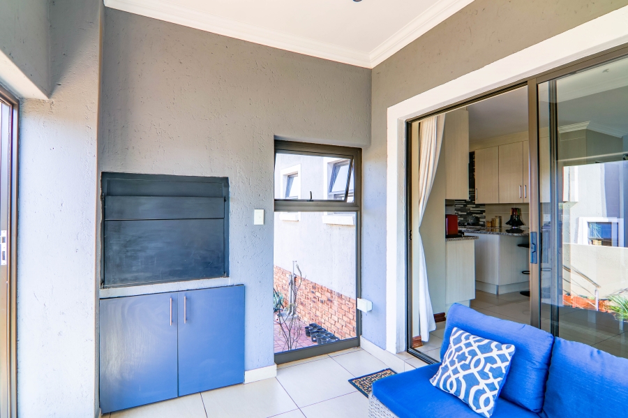 3 Bedroom Property for Sale in Thatchfield Estate Gauteng