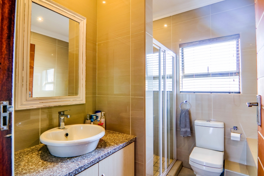 3 Bedroom Property for Sale in Thatchfield Estate Gauteng