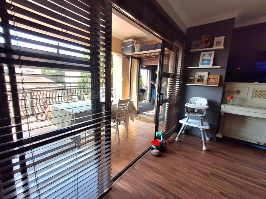2 Bedroom Property for Sale in Ravenswood Gauteng