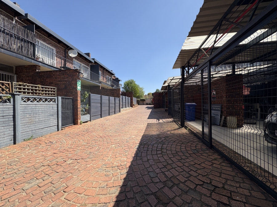 To Let 3 Bedroom Property for Rent in Wingate Park Gauteng