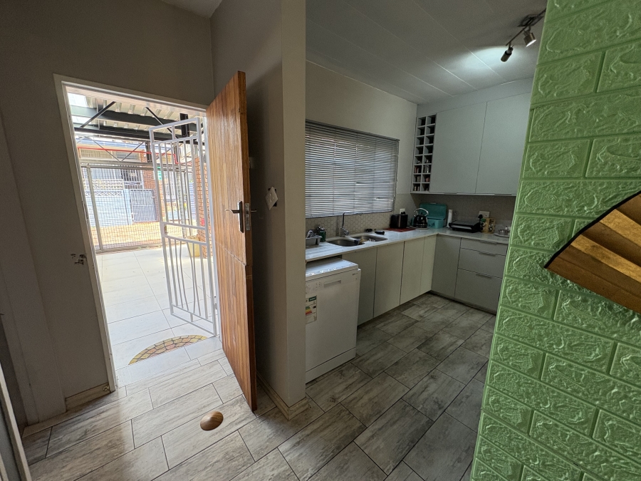 To Let 3 Bedroom Property for Rent in Wingate Park Gauteng