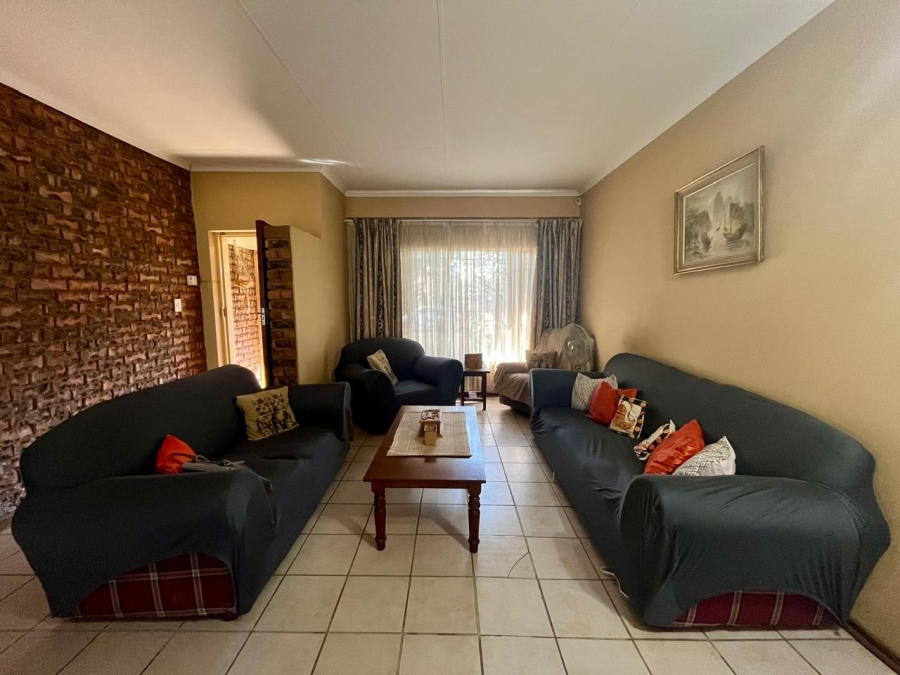 3 Bedroom Property for Sale in Theresa Park Gauteng