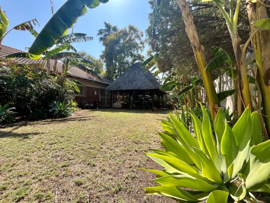 3 Bedroom Property for Sale in Theresa Park Gauteng