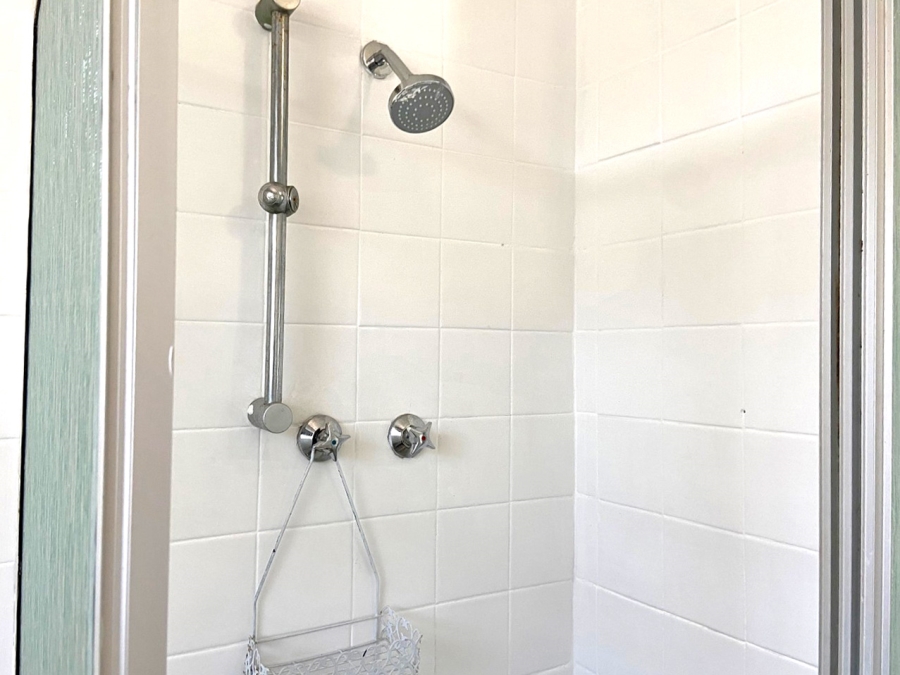 To Let 1 Bedroom Property for Rent in Linden Gauteng