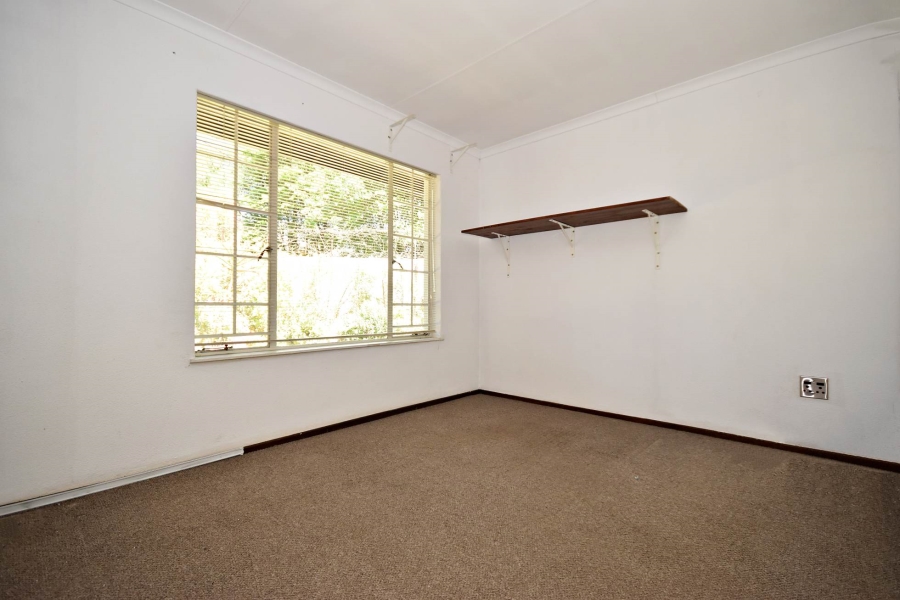 4 Bedroom Property for Sale in Bloubosrand Gauteng
