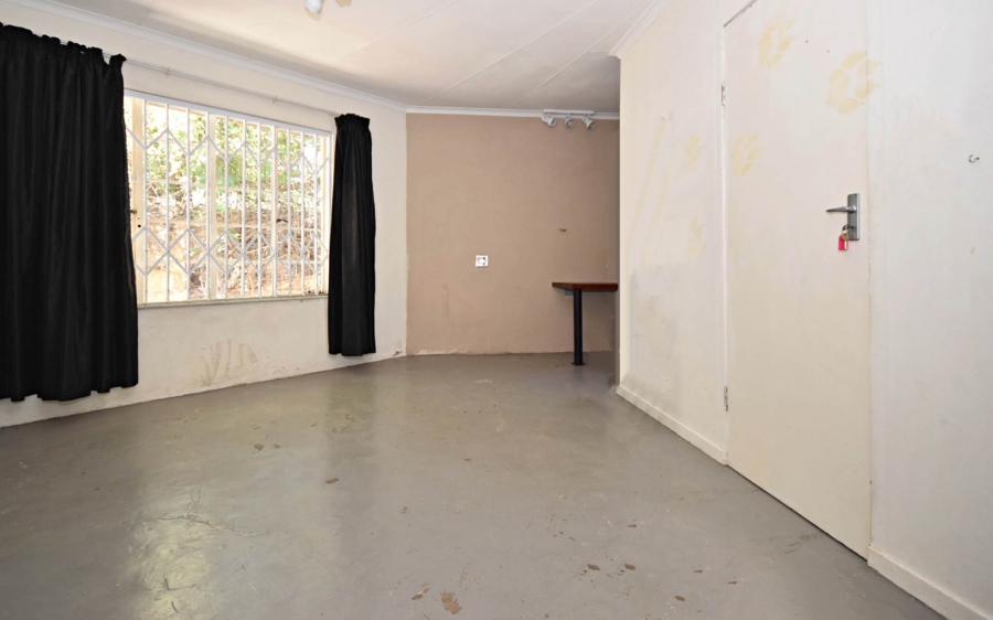 4 Bedroom Property for Sale in Bloubosrand Gauteng