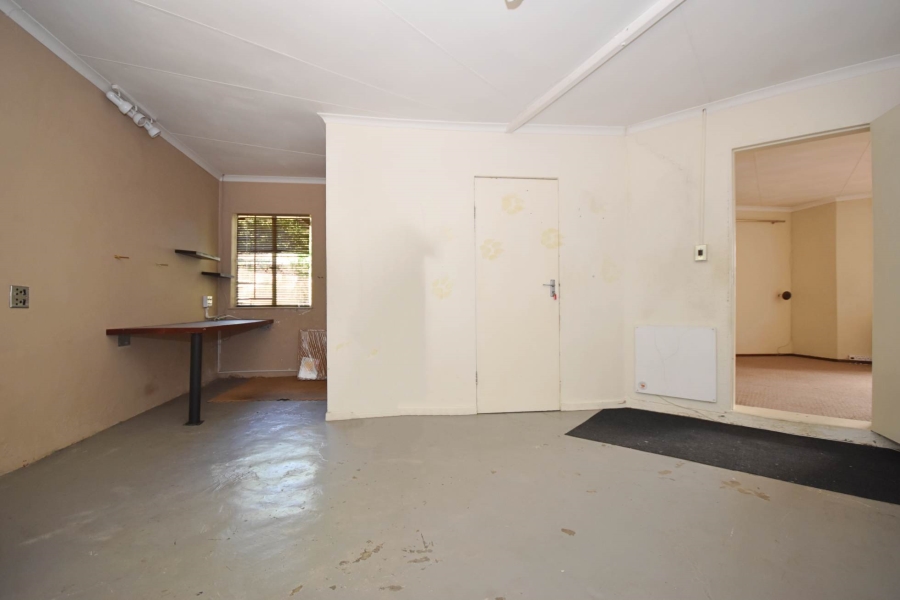 4 Bedroom Property for Sale in Bloubosrand Gauteng