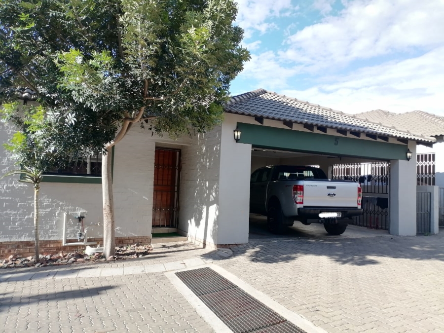 3 Bedroom Property for Sale in Heatherview Gauteng
