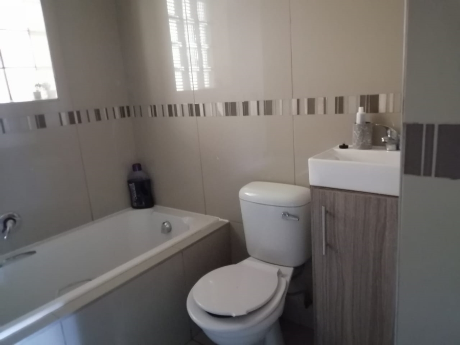 3 Bedroom Property for Sale in Heatherview Gauteng