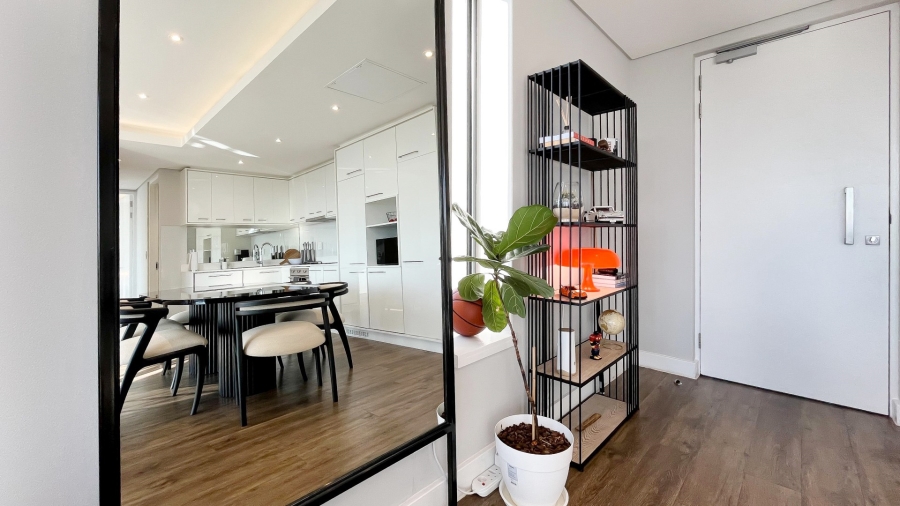 2 Bedroom Property for Sale in Rosebank Gauteng