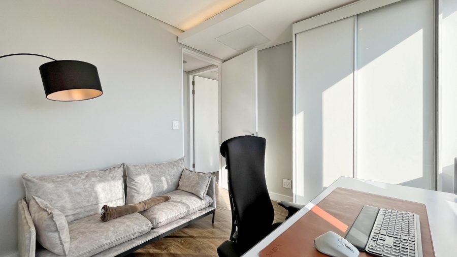 2 Bedroom Property for Sale in Rosebank Gauteng