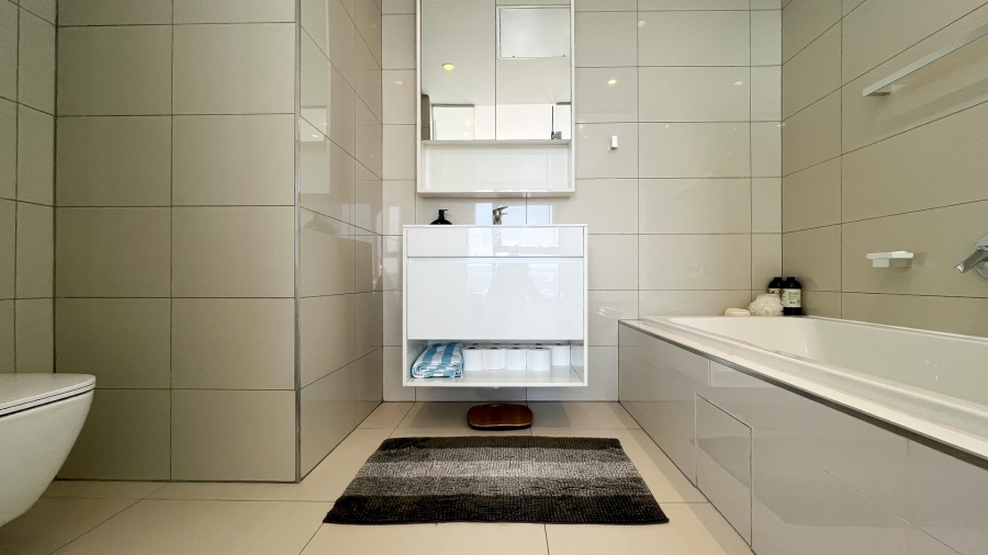 2 Bedroom Property for Sale in Rosebank Gauteng