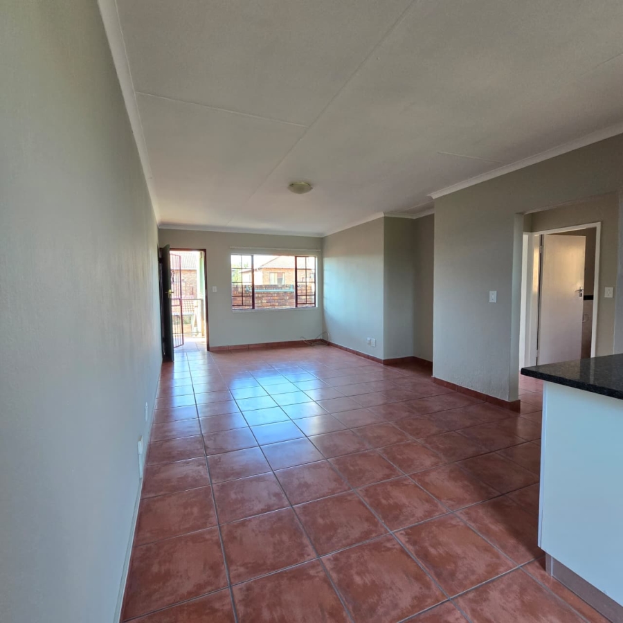To Let 2 Bedroom Property for Rent in Moregloed Gauteng