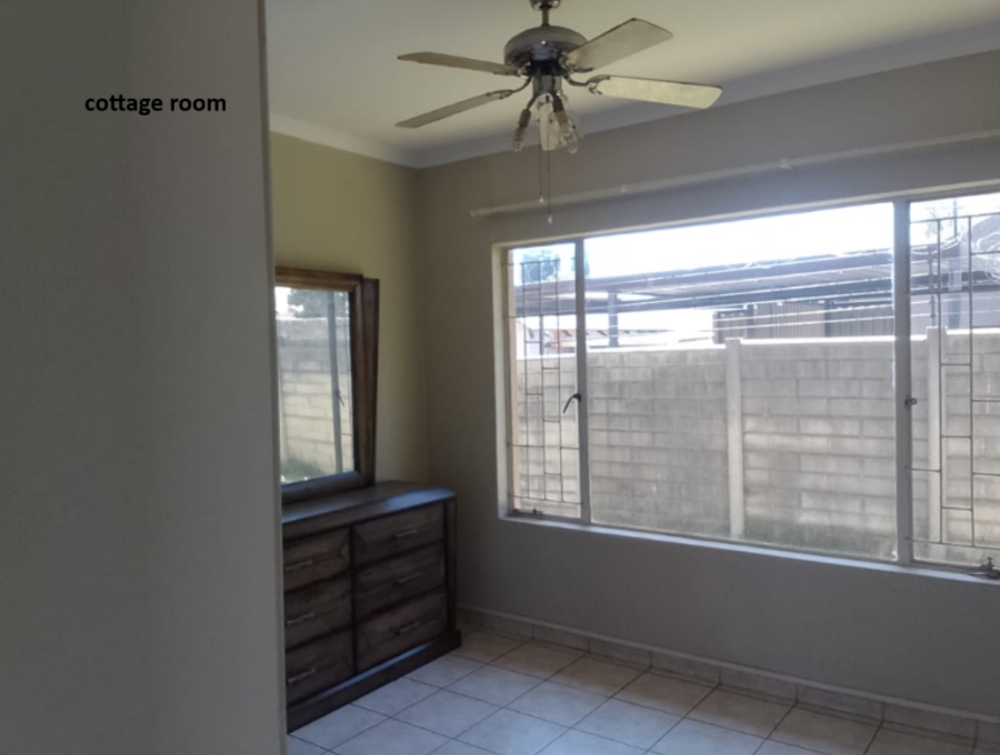 To Let 1 Bedroom Property for Rent in Brackenhurst Gauteng